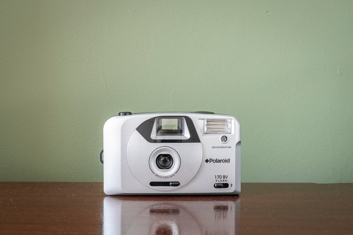 BOXED NEW Polaroid 170BV 35mm Point and Shoot Film Camera