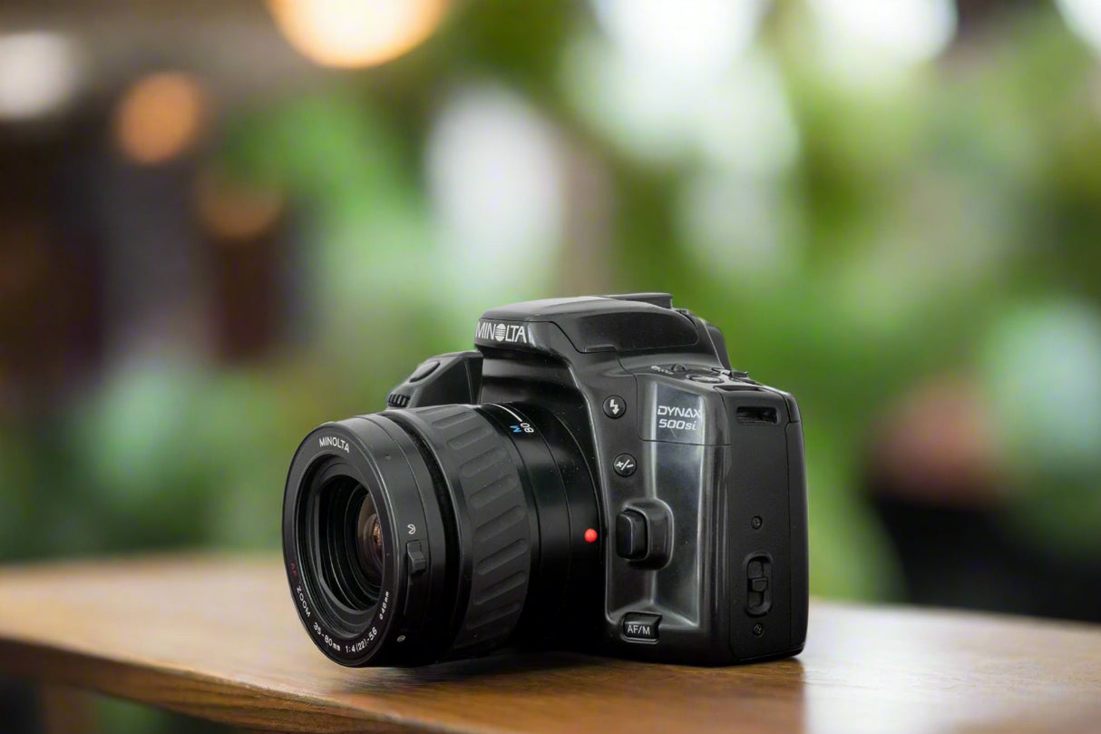 Minolta Dynax 500si + Minolta AF Zoom 35-80mm F5.6 Zoom Lens