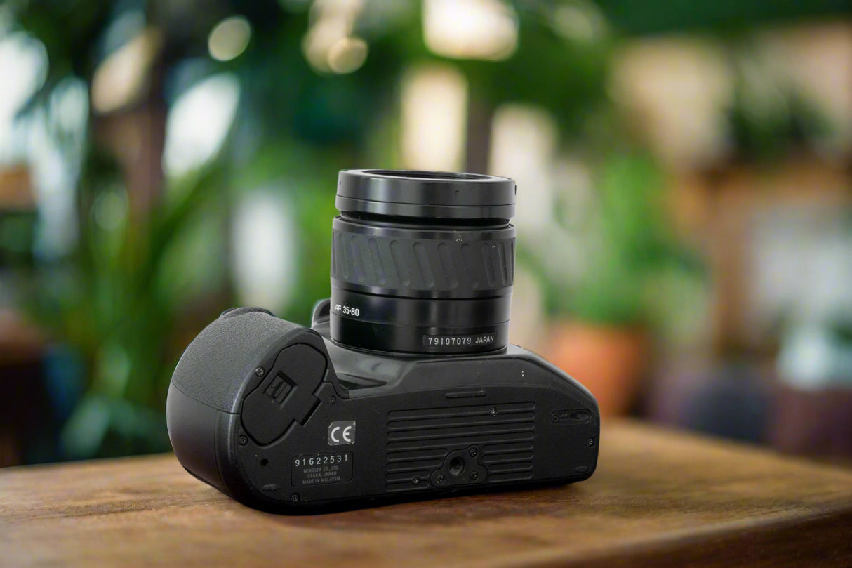 Minolta Dynax 500si + Minolta AF Zoom 35-80mm F5.6 Zoom Lens