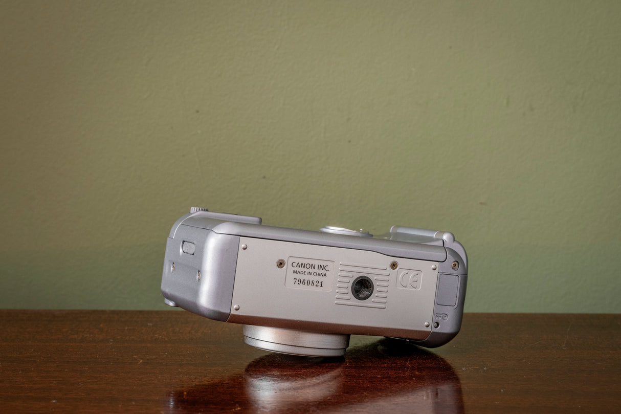 Boxed Canon Sureshot 130u 35mm Point and Shoot Film Camera