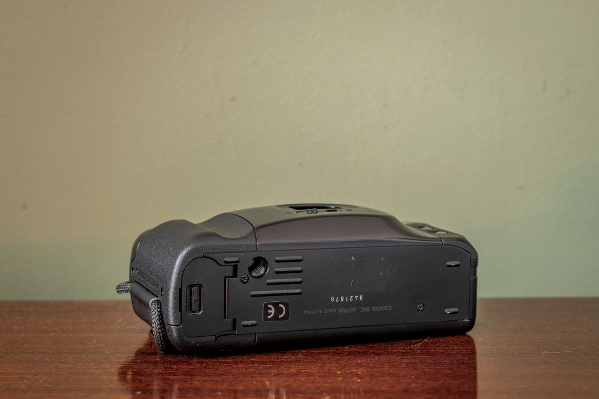 BOXED Ex-Display Canon Snappy LX 35mm Point and Shoot Film Camera
