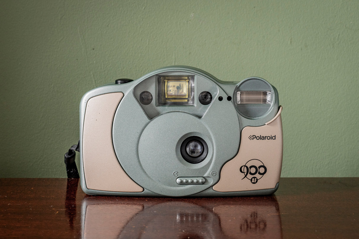 Polaroid 900 AF 35mm Point and Shoot Film Camera