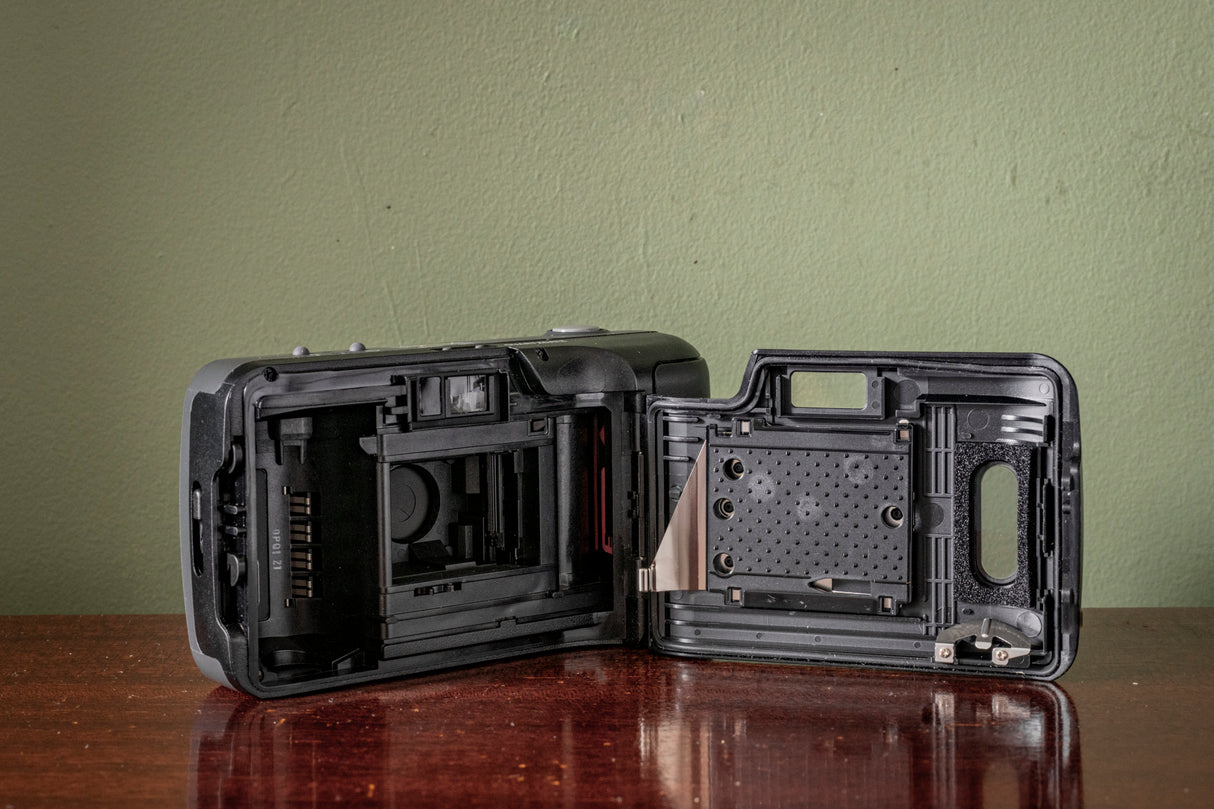 RARE BOXED - Ex Display ( Like New ) Olympus AF-1 Mini 35mm Point and Shoot Film Camera