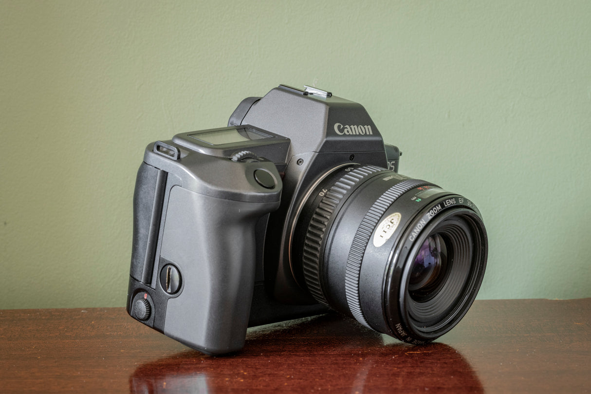 Canon EOS 600 35mm Digital SLR Film Camera with Canon 28-80mm F3.5-4.5 Zoom Lens