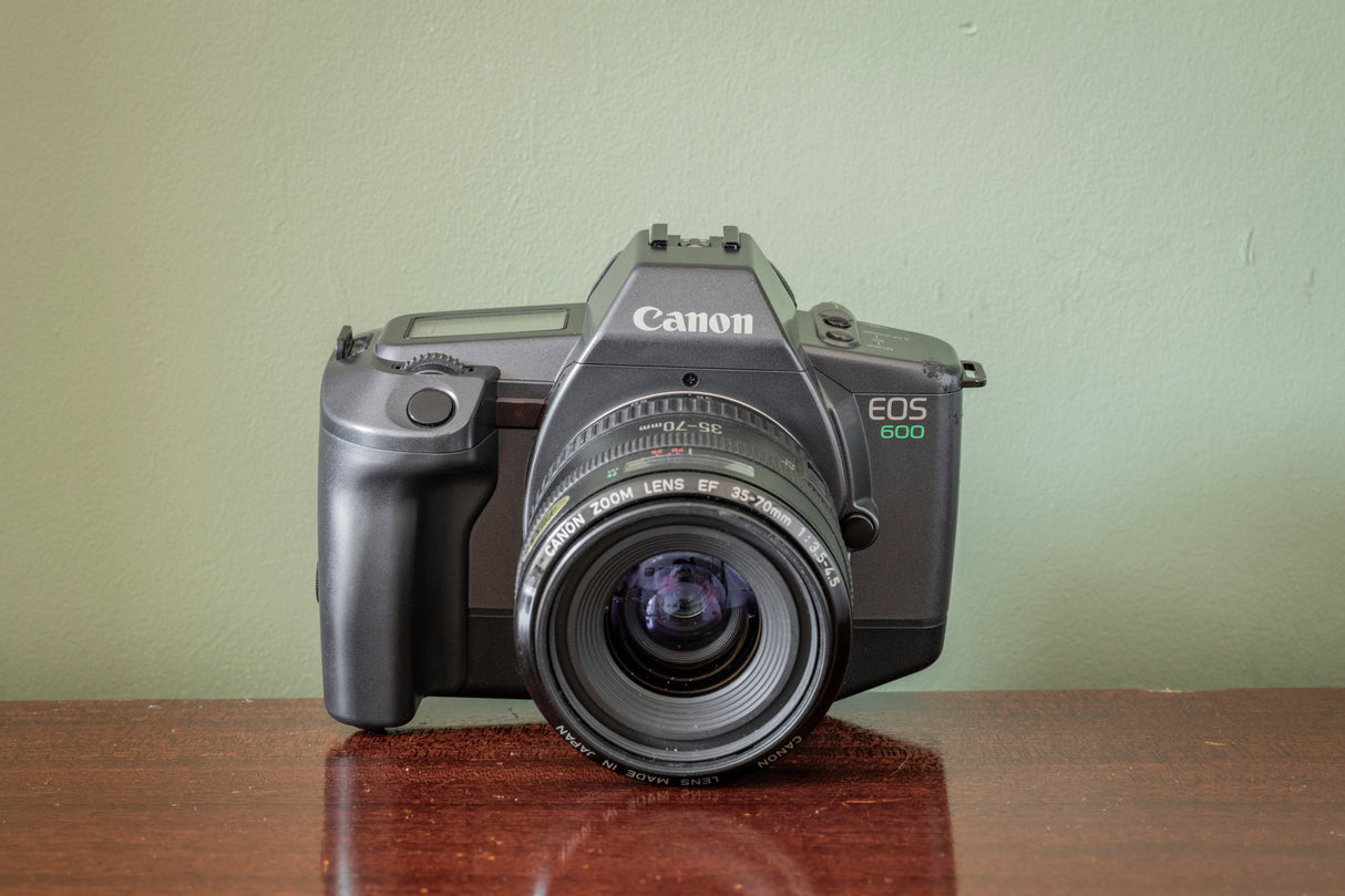 Canon EOS 600 35mm Digital SLR Film Camera with Canon 28-80mm F3.5-4.5 Zoom Lens