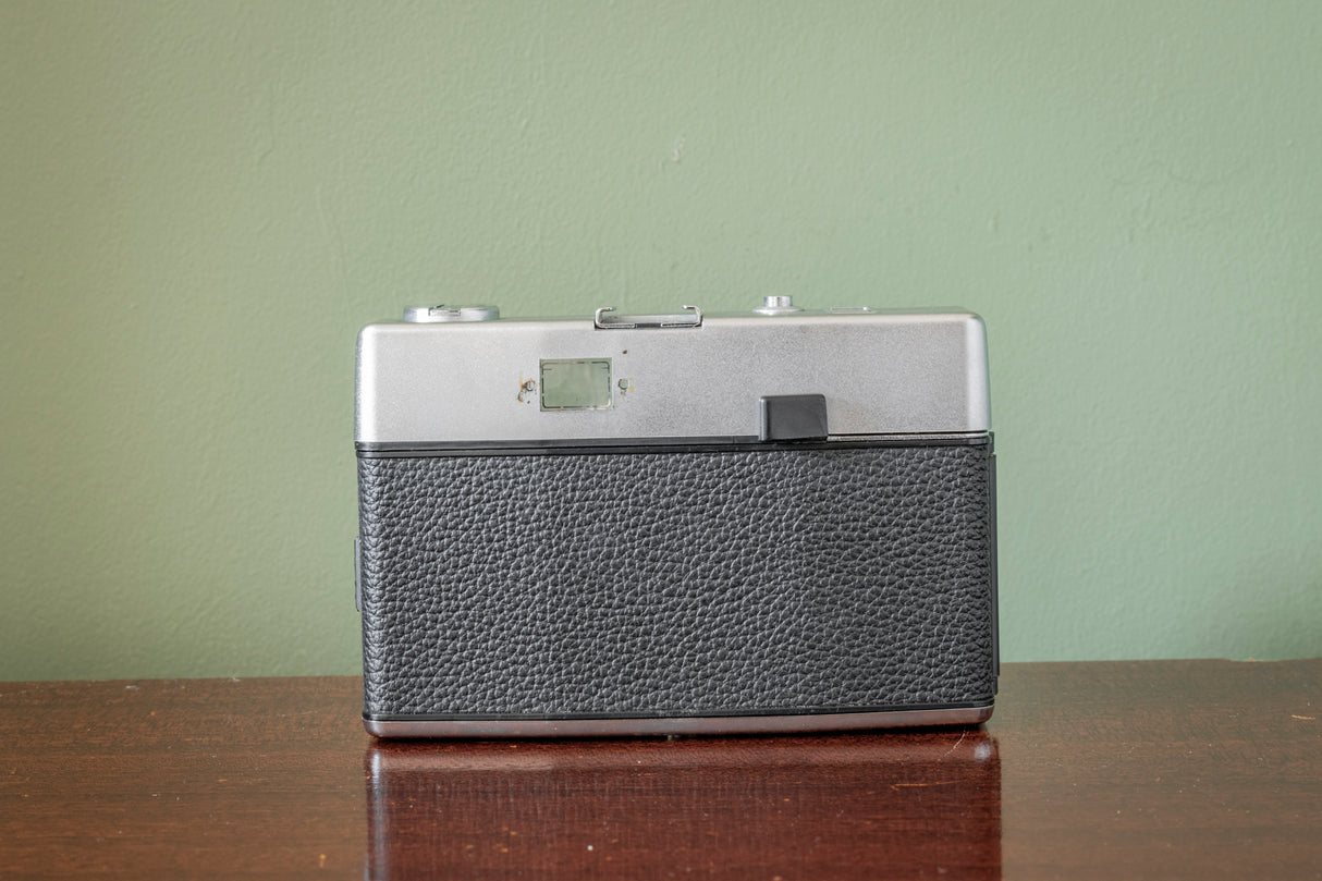 Halina 3000 35mm Point and Shoot Camera