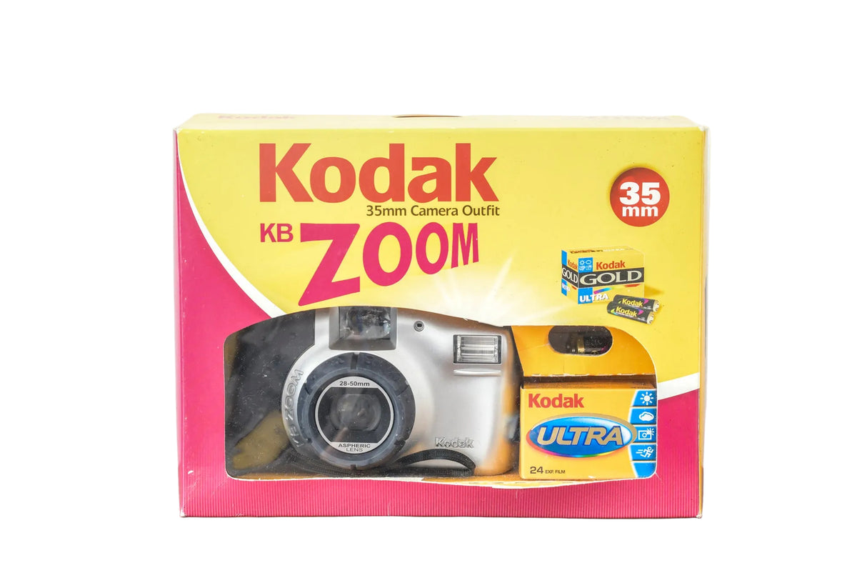 BRAND NEW VINTAGE Kodak KB Zoom 35mm Point & Shoot Film Camera Kit