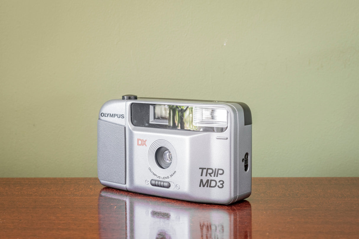 ( EX Display ) Like New Boxed Olympus Trip MD3 35mm Point and Shoot Film Camera - Silver