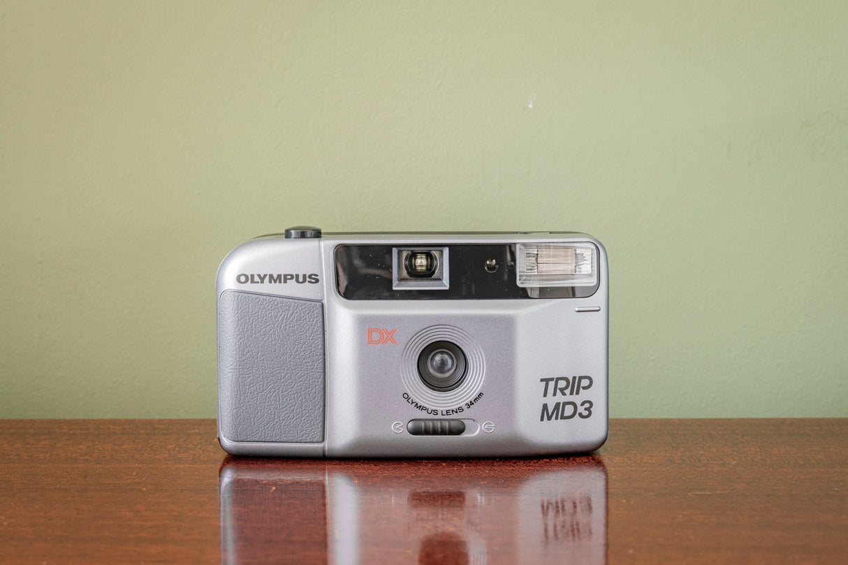 ( EX Display ) Like New Boxed Olympus Trip MD3 35mm Point and Shoot Film Camera - Silver