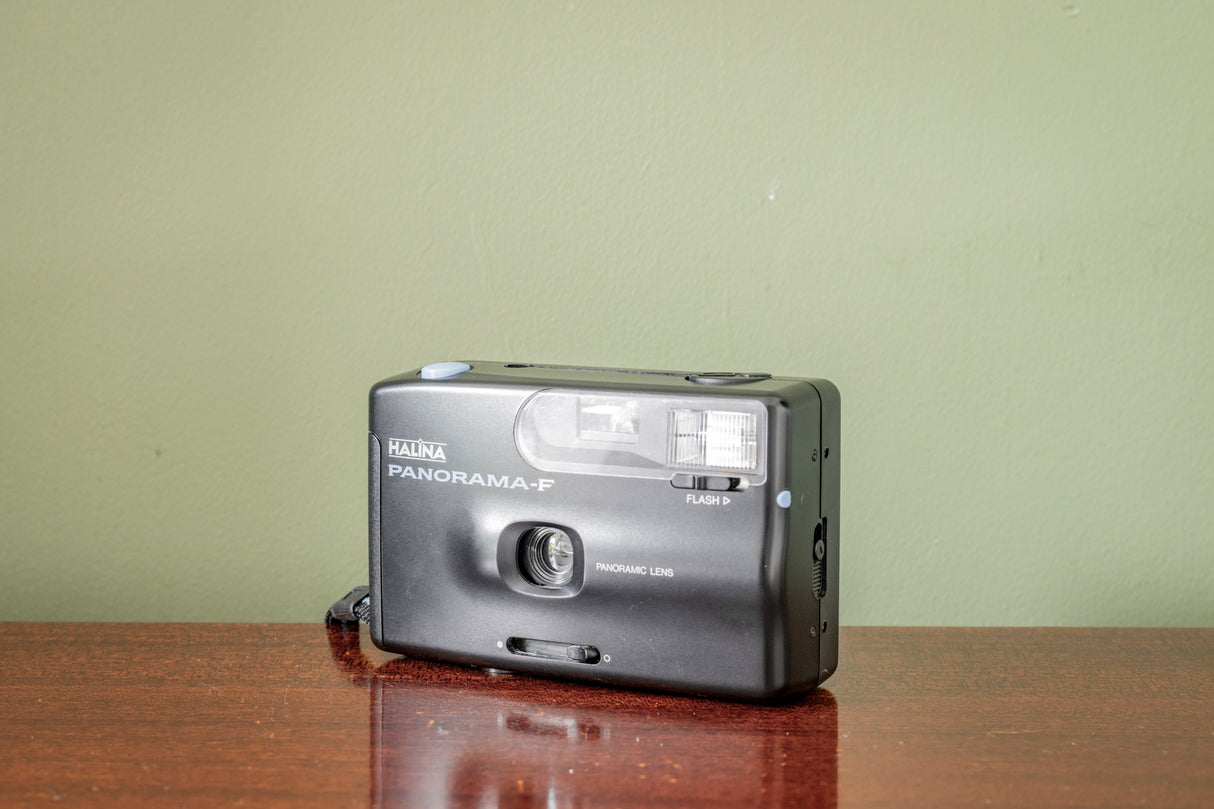 BOXED Halina Panoramic F 35mm Point and Shoot Film Camera
