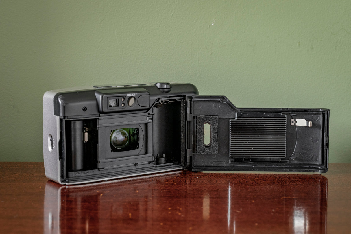 BOXED Ricoh RZ-125 Top Spec 35mm Point and Shoot Film Camera