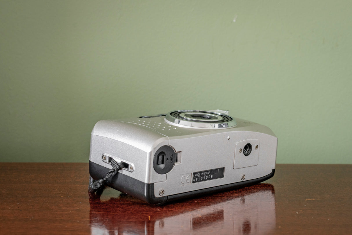 BOXED Ricoh RZ-125 Top Spec 35mm Point and Shoot Film Camera