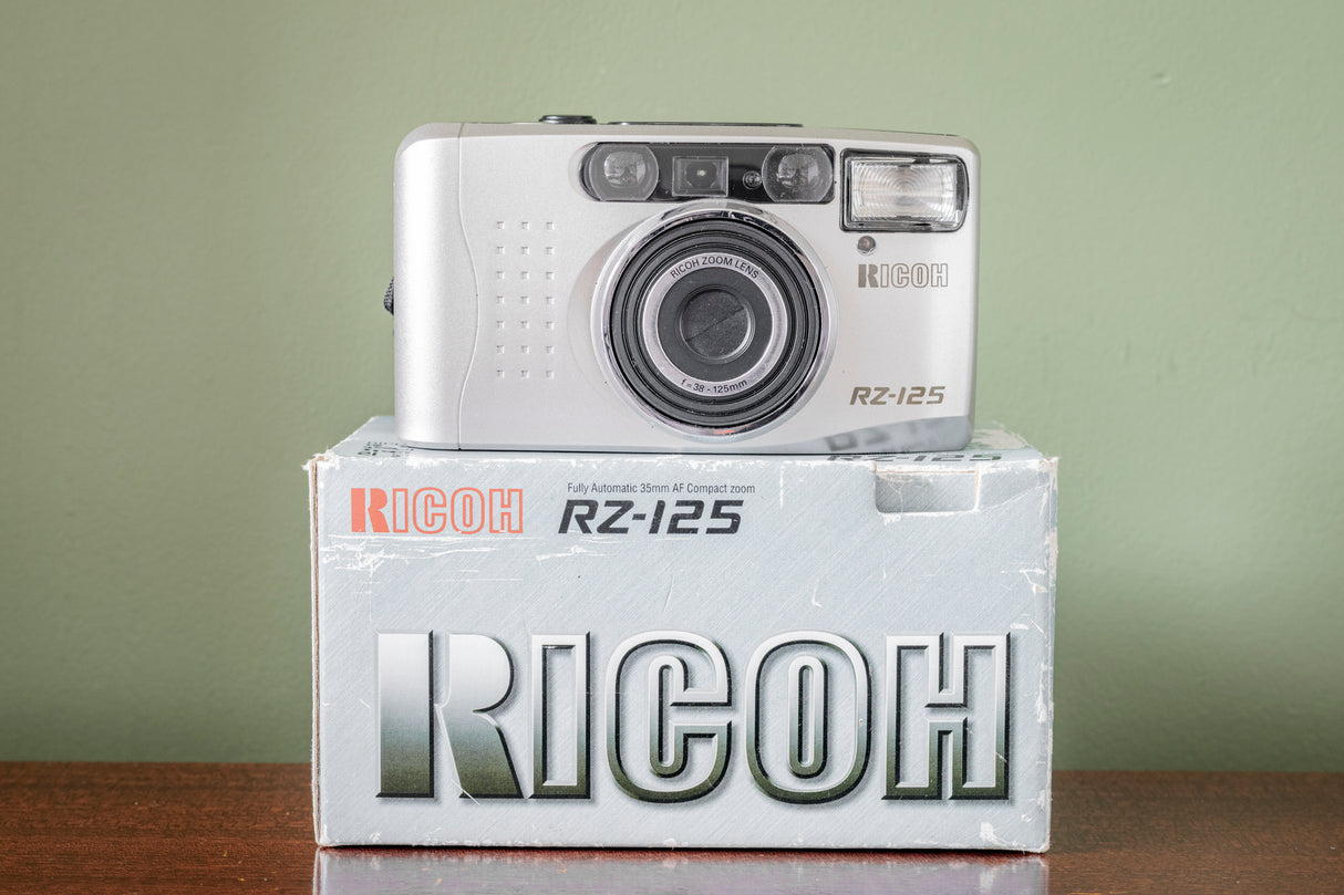 BOXED Ricoh RZ-125 Top Spec 35mm Point and Shoot Film Camera