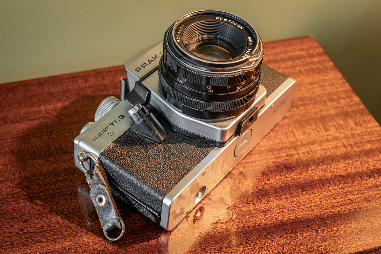 Gorgeous 1978 Praktica Super TL3 35mm Film Camera with Pentacon 50mm F1.8 Lens