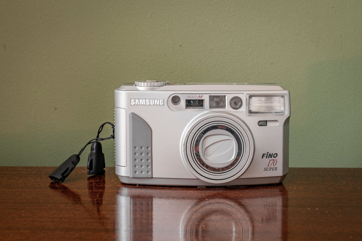 Ex-Display Samsung Fino 170 Super Panorama 35mm Point and Shoot Film Camera