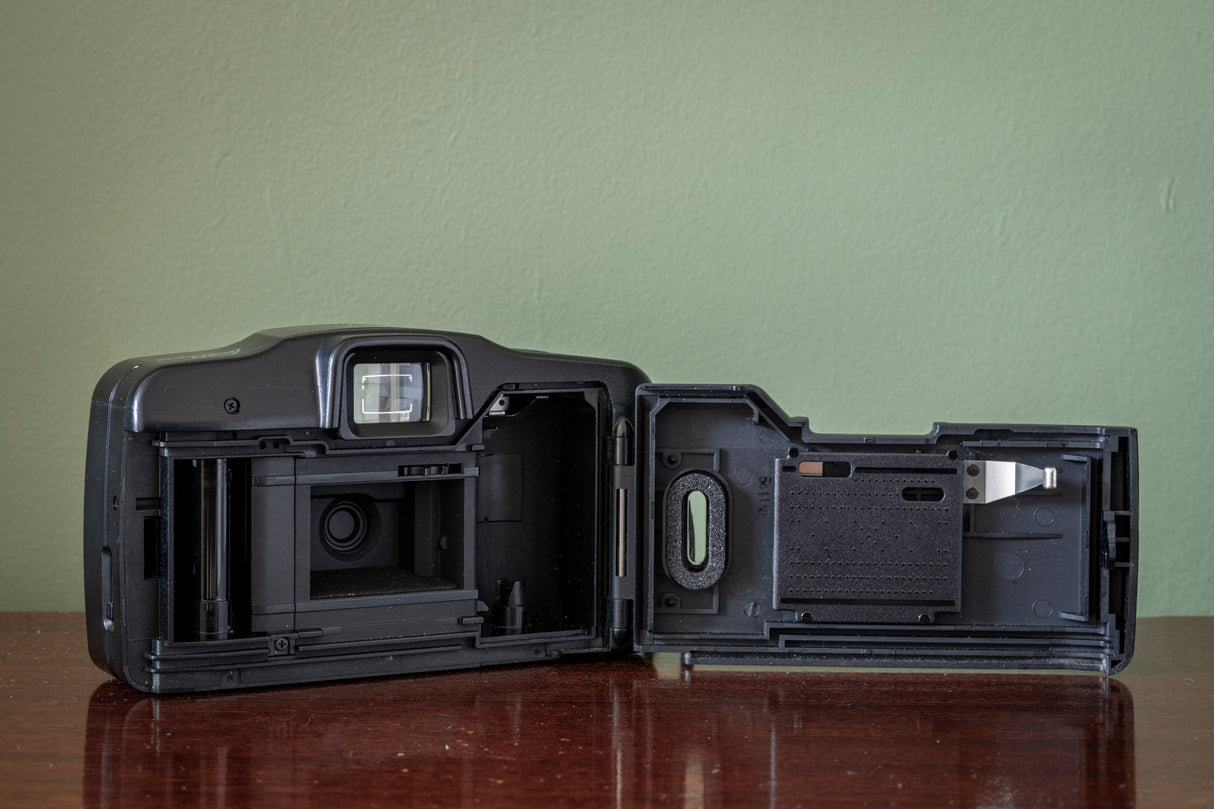 Canon Sureshot AF-7 MK II 35mm Point and Shoot Film Camera