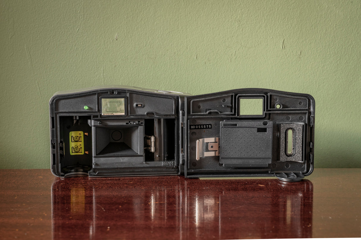 ( BRAND NEW ) Olympus Trip XB3 Big Finder 35mm Point and Shoot Film Camera - Silver