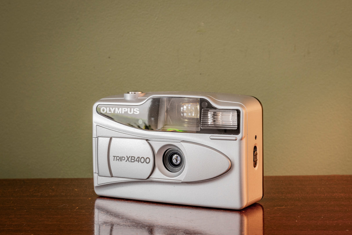 * SPECIAL BUY * NEW BOXED Olympus Trip XB400 35mm Point and Shoot Film Camera