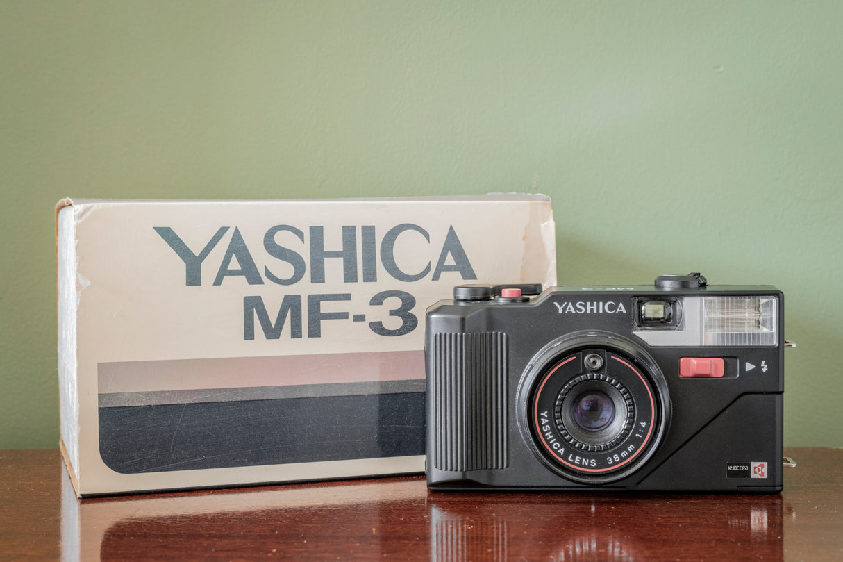 MINT BOXED ( LIKE NEW ) Yashica MF-3 35mm Point & Shoot Film Camera