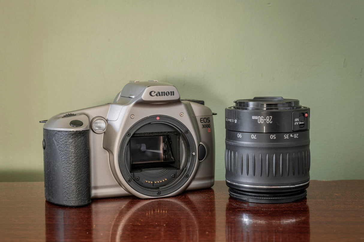 Canon EOS 3000 35mm SLR Film Camera + 28-90mm F4-5.6 Lens