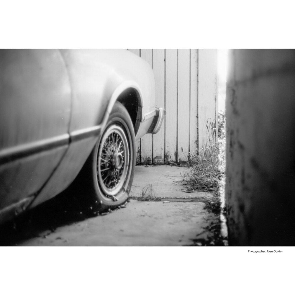 KONO! Monolit 3 Black and White 35mm Film