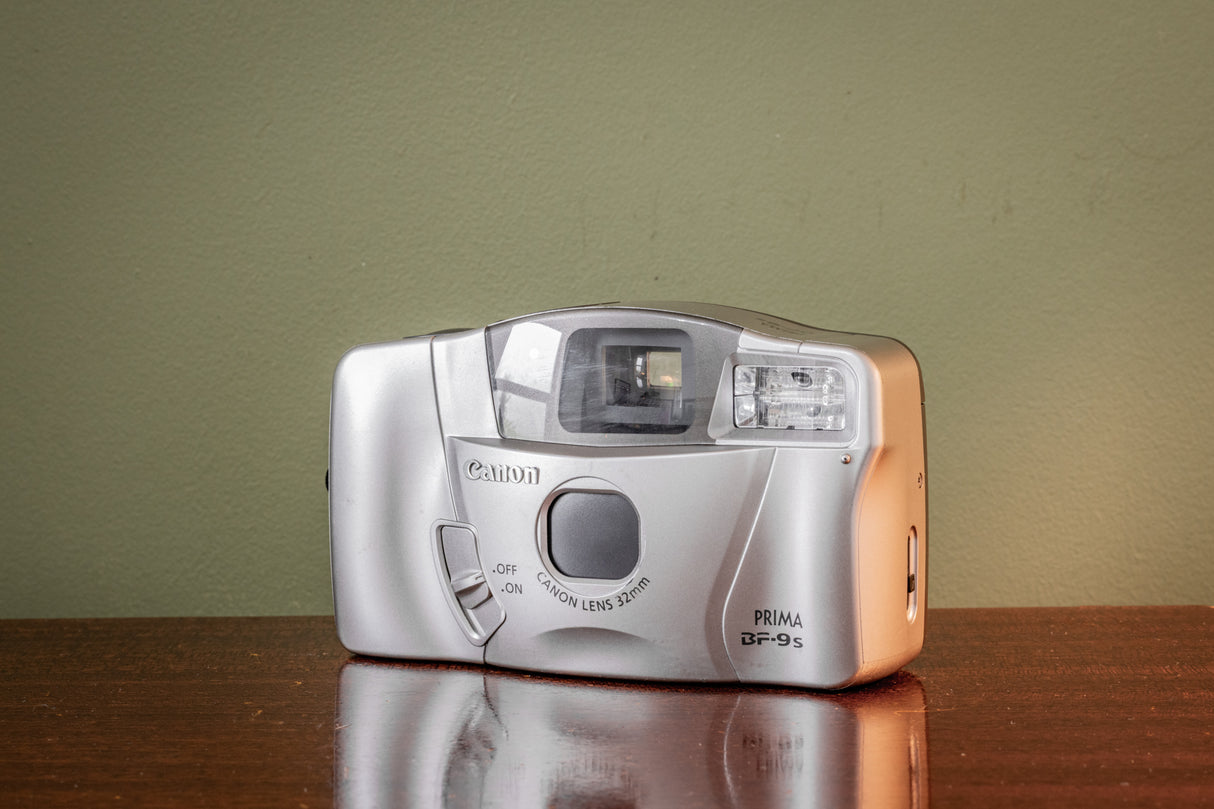 Boxed Canon Sure Shot BF-9s 35mm Point and Shoot Film Camera