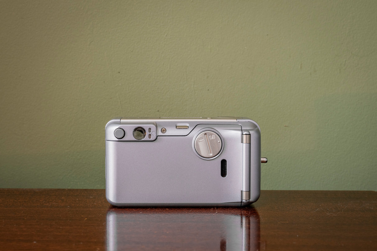 Boxed Canon Sureshot 130u 35mm Point and Shoot Film Camera