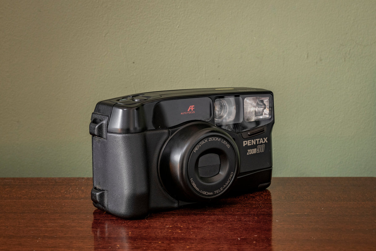 * Special Buy * Boxed Pentax Zoom AF 90 Point and Shoot 35mm Film Camera