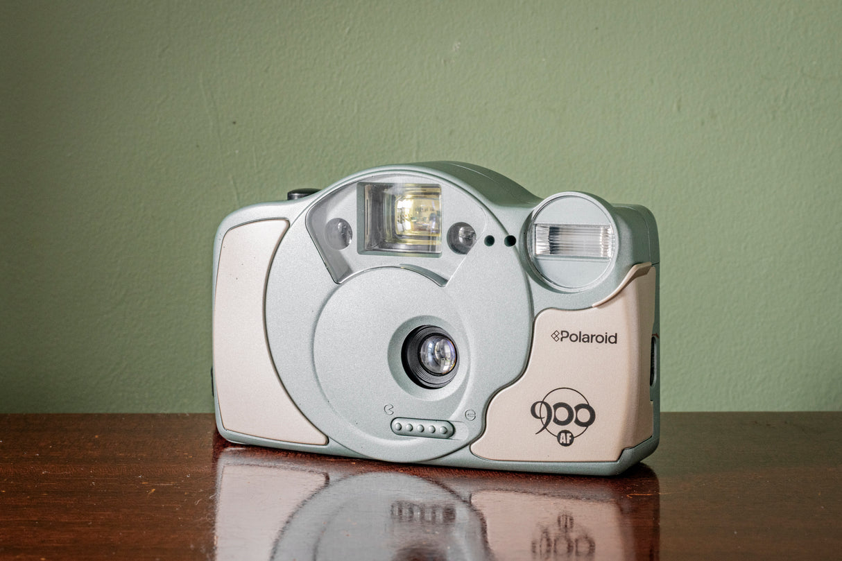 Polaroid 900 AF 35mm Point and Shoot Film Camera