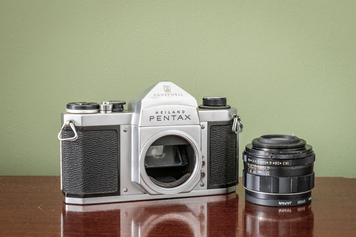 RARE 1960s Honeywell Pentax H3 35mm SLR Film Camera + ASAHI Auto-Takumar F1.8 55mm Lens
