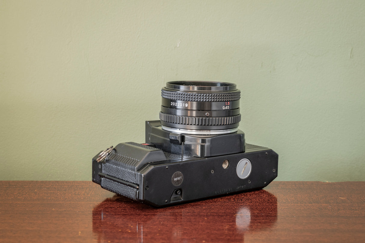 Beautiful Miranda MS-2 Super 35mm SLR Film Camera + Centon 50mm F1.7 Lens