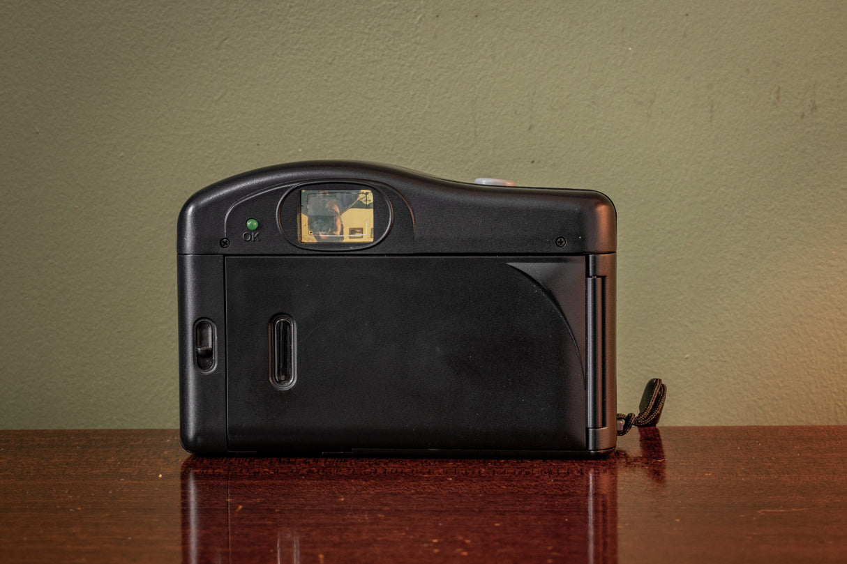Retro Praktica PLF285 35mm Point and Shoot Film Camera