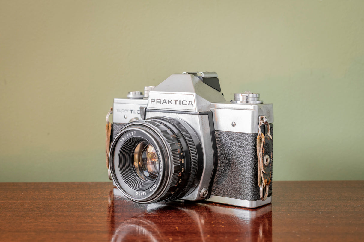 Gorgeous 1978 Praktica Super TL3 35mm Film Camera with Pentacon 50mm F1.8 Lens