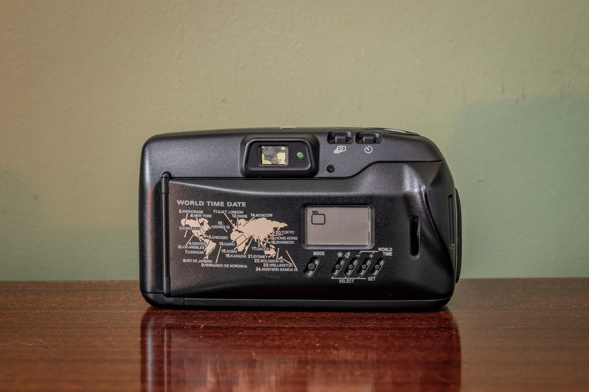 Canon Sure Shot Date 35mm Point and Shoot Film Camera