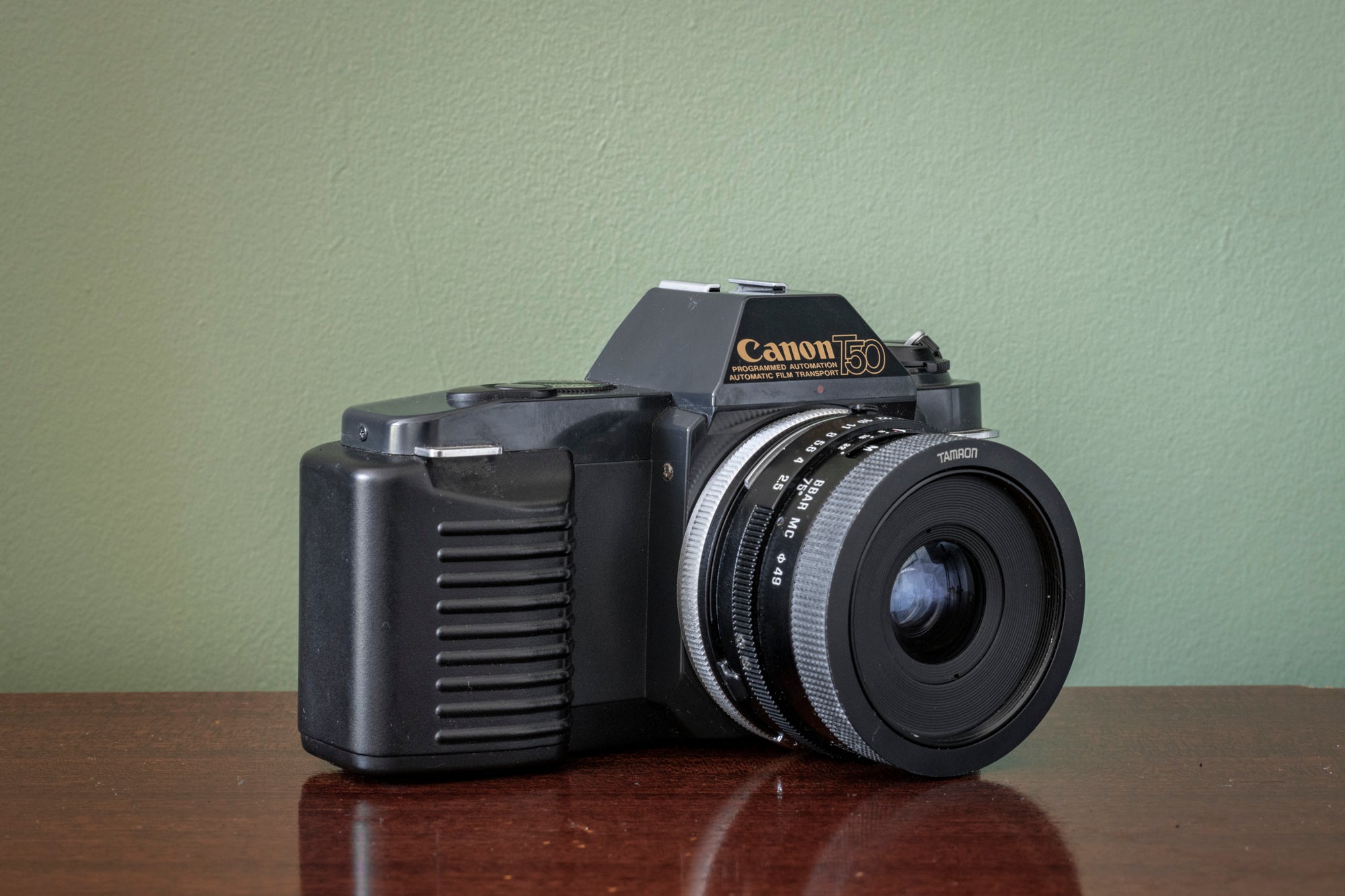 Canon T50 35mm SLR Film Camera with Tamron 28mm F2.5 Lens – F16