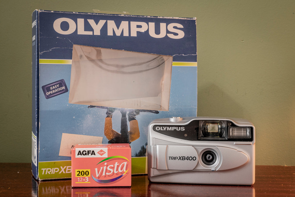 * SPECIAL BUY * NEW BOXED Olympus Trip XB400 35mm Point and Shoot Film Camera