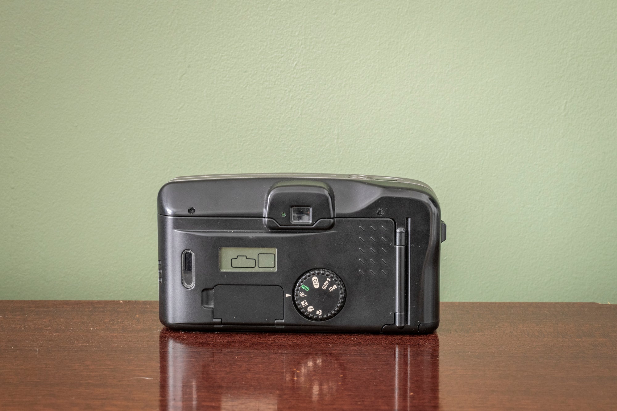 Canon Z115 35mm Point and Shoot Film Camera – F16 Film Camera Store