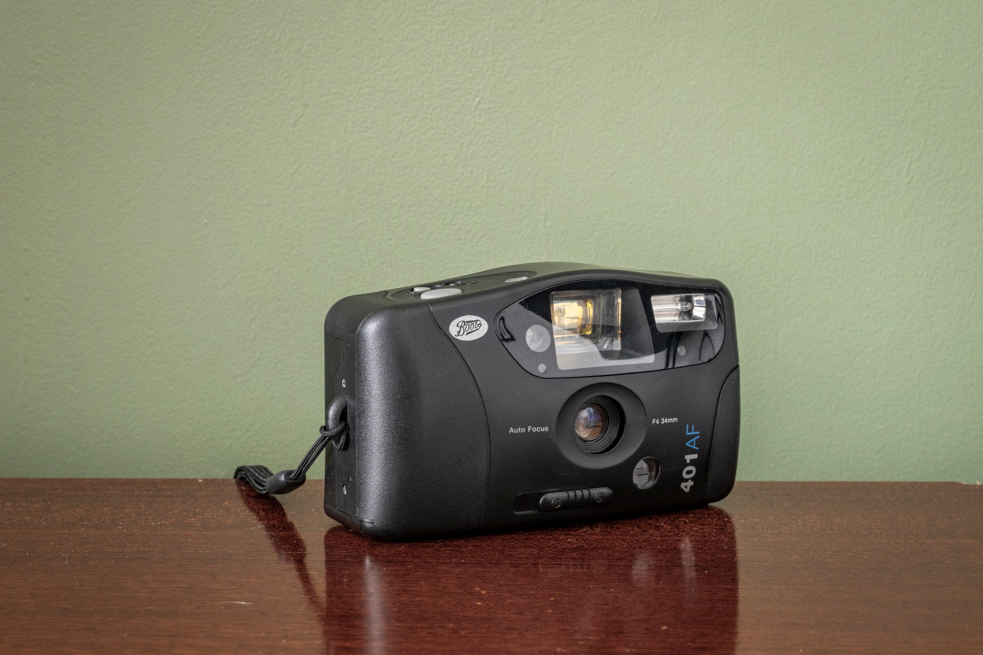 Olympus Trip XB3 35mm Point and Shoot Film Camera ( Boots/Ricoh